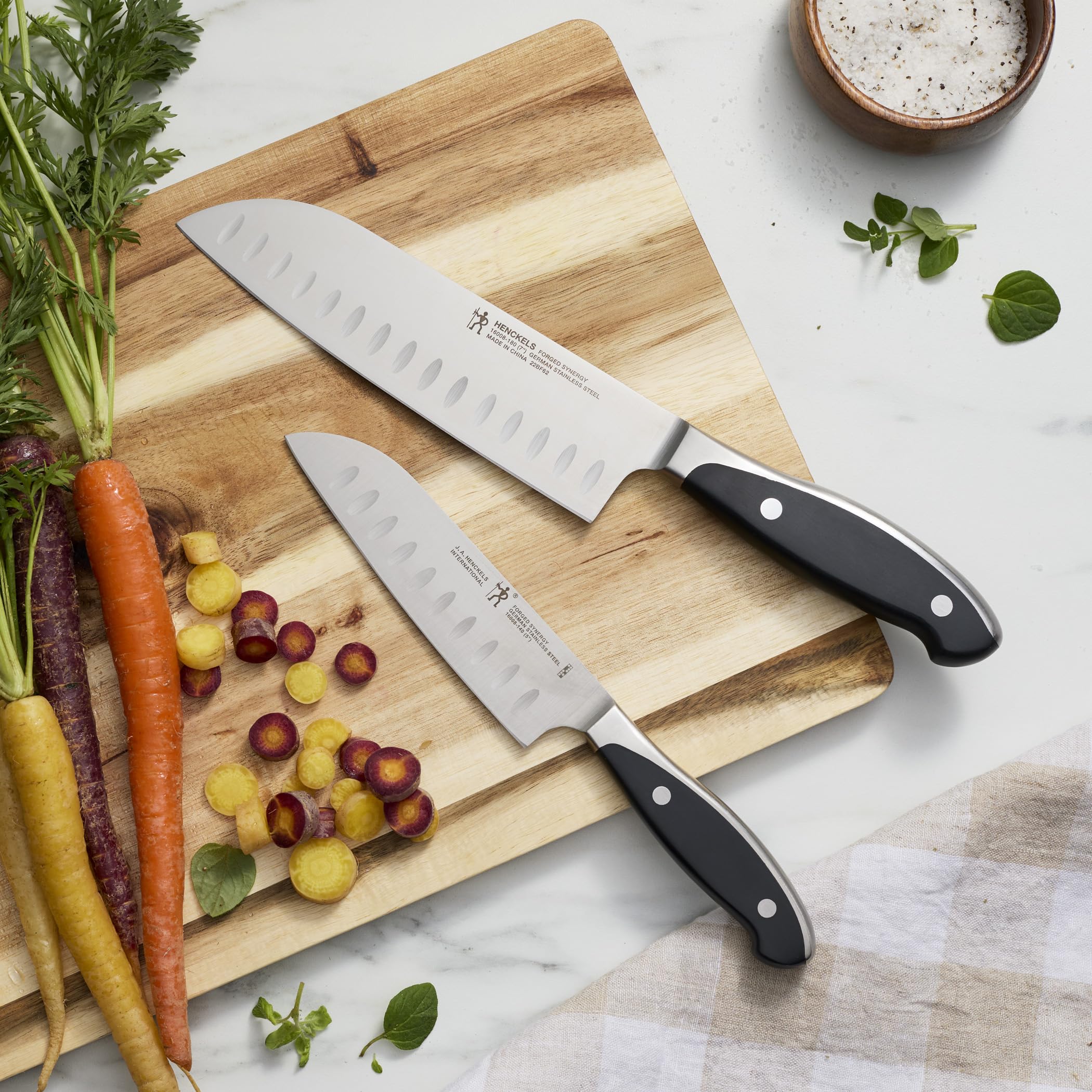 Amazon.com: HENCKELS Forged Synergy 2-pc Asian Knife Set, Black